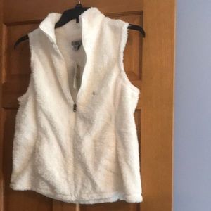 NWT ladies off white plush vest